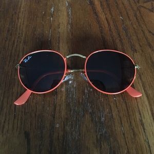 Ray Band (Off Brand)