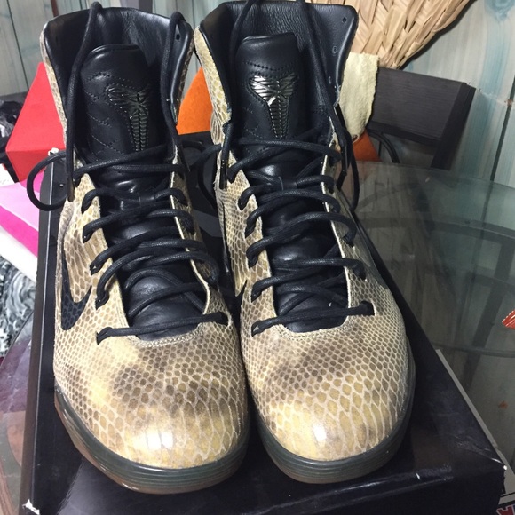 Kobe IX High EXT QS - Picture 2 of 4