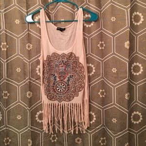 Super cute fringe top ❤️