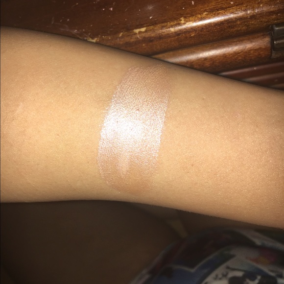 Homemade pigmented Highlighter - Picture 3 of 3