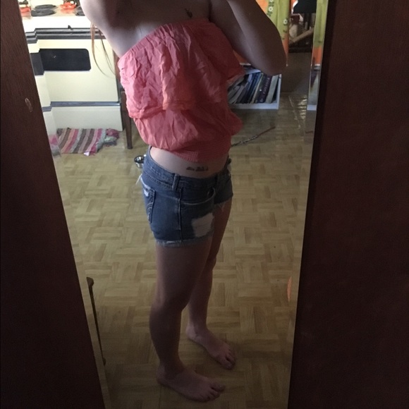 Summer Top - Picture 2 of 2