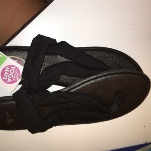 Sanük yoga triangle dress sandals