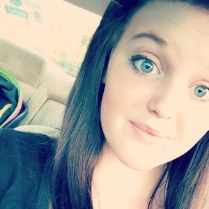 Meet your Posher, Kaitlyn