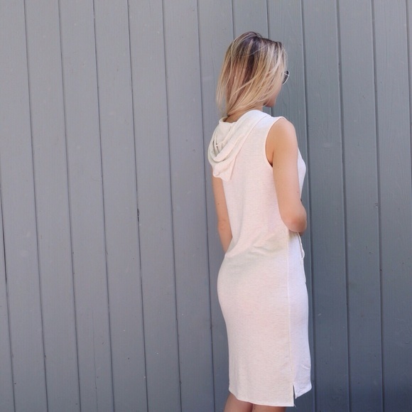 Oatmeal Beach Hoodie Dress *Last! - Picture 4 of 4