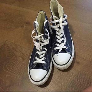 navy blue converse high tops