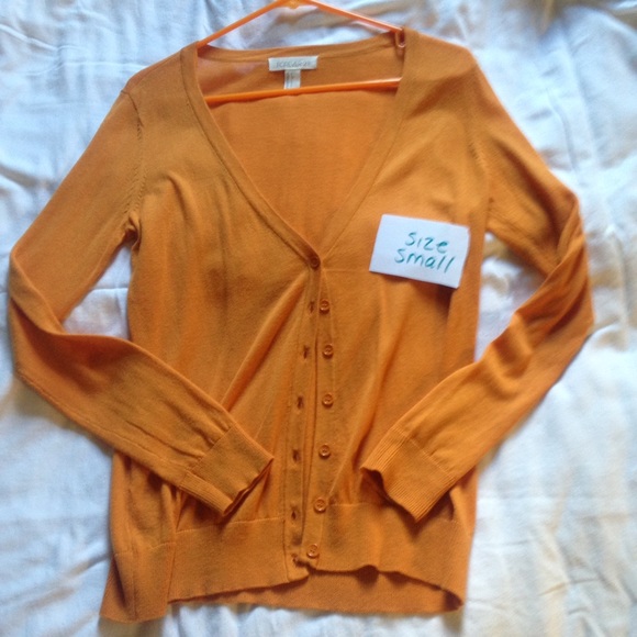Forever 21 gold button cardigan