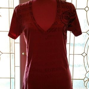 Sinful V-neck tee