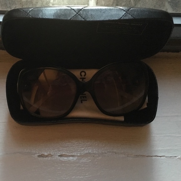 CHANEL Sunglasses