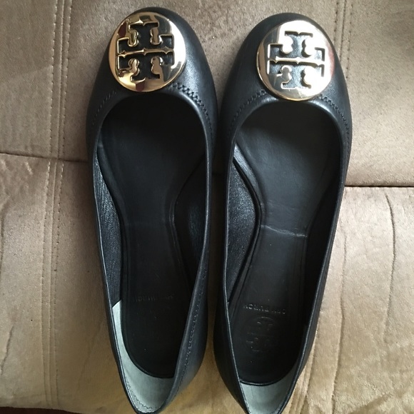 NWOT Tory burch reva flats