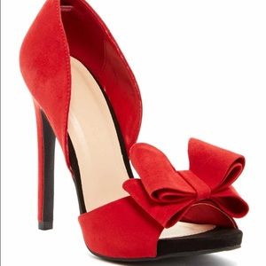NEW HIGH HEEL BOW PUMPS
