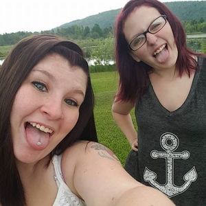 Meet your Posher, Janava