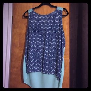 PaperMoon by StitchFix Patterened keyhole blouse