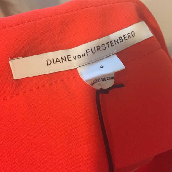 ✨Newly Reduced✨Hot red/orange skirt - Picture 4 of 4