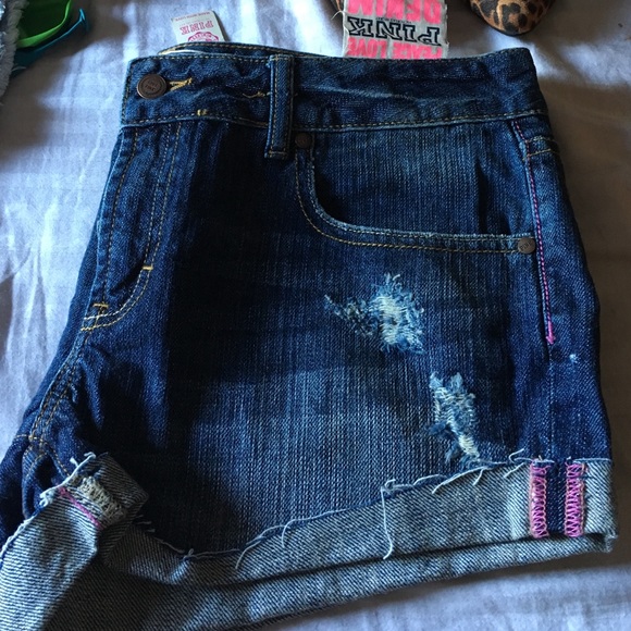 Shorts with reps