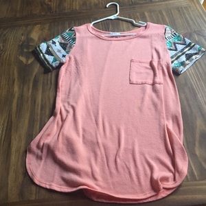 Long pocket tee with sequin sleeves