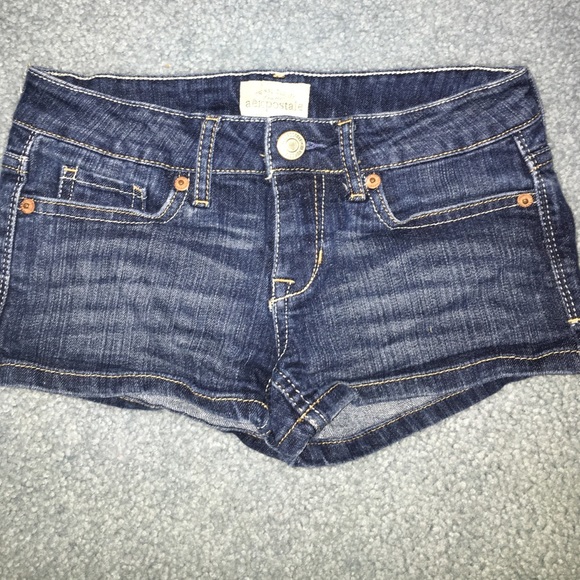 aero jean shorts