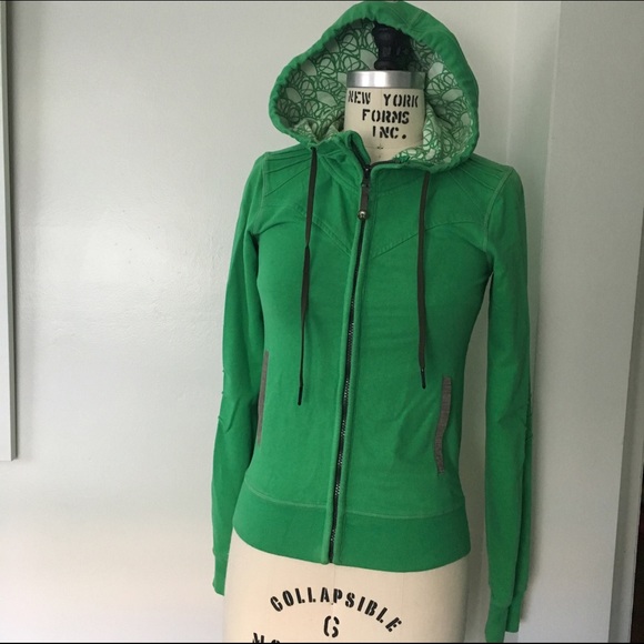 Cute happy green Lululemon Cotton hoodie jacket