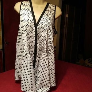 White with black polka dots top