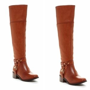 Unworn dolce vita boots