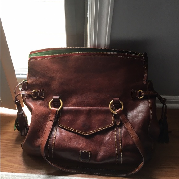 Dooney and bourke chestnut bag