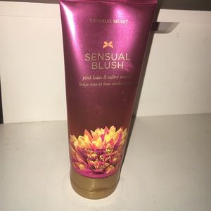 Victoria Secret Sensual Blush
