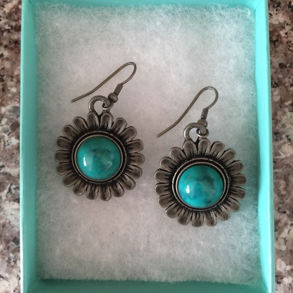 🚛 Moving Sale 🚛 Turquoise Sunflower Earrings