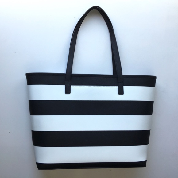 Michael Kors 'Jet Set Travel' Tote - Picture 3 of 4