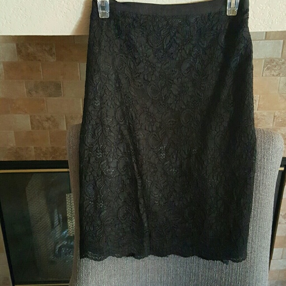 Black lace skirt, fully lined
