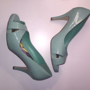 Teal Madden Girl heels size 8