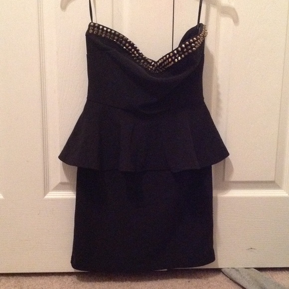 Hot and spicy peplum dress really cute!!