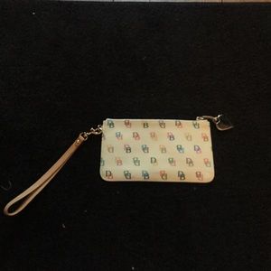 Dooney & Bourke wristlet