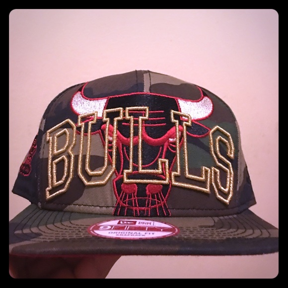 Bulls hat