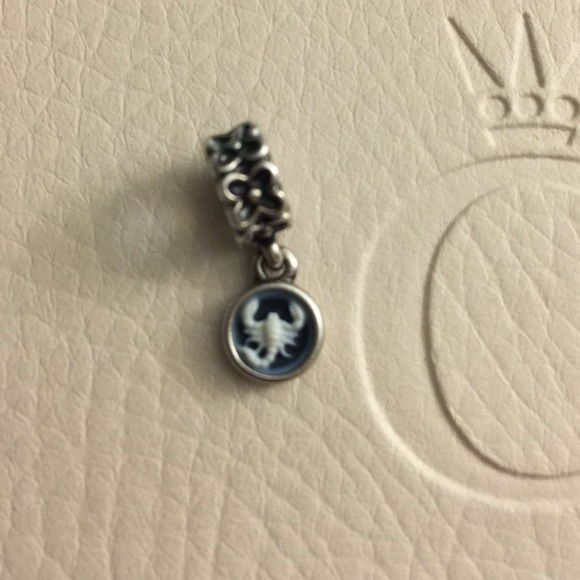 Pandora Scorpio charm