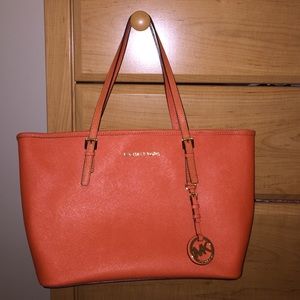 Michael Kors Jet Set Travel Tote