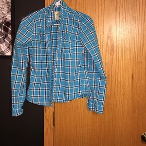 Hollister Blue flannel SIZE: small