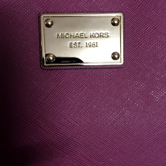 Michael Kors MacBook Pro 13" Leather Sleeve Case - Picture 2 of 4