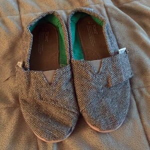 Toddler Toms Size T9 - Dark Brown & Cream
