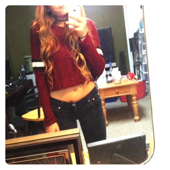 Forever 21 long sleeve crop