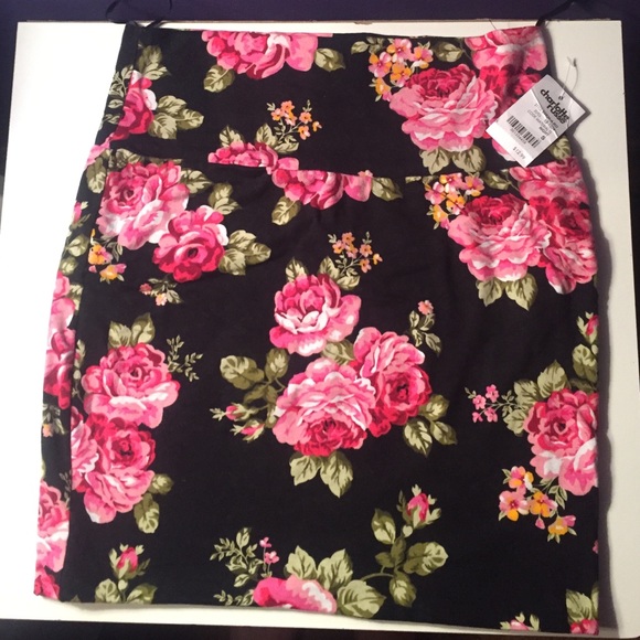 NWT floral body con skirt from Charlotte Russe
