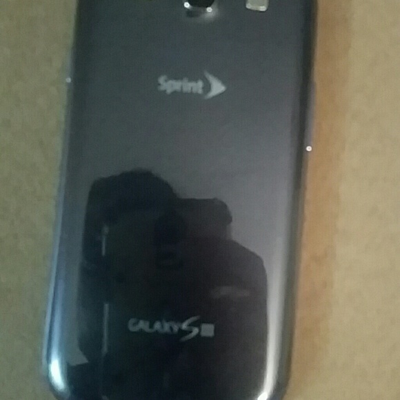 Sprint Galaxy s5 phone