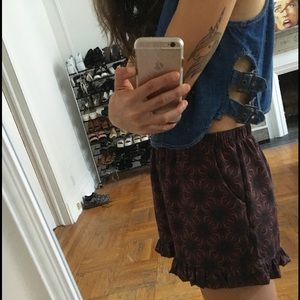 Ruffle print purple shorts