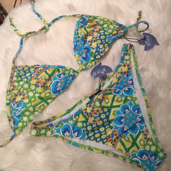 Buzios 2 piece bikini - Picture 1 of 4