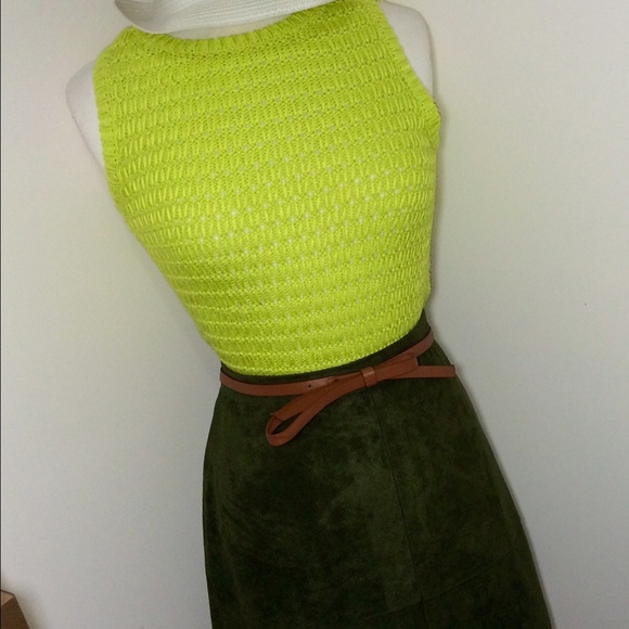 The knit sweater top is for sale.🌼💚 - Picture 2 of 4