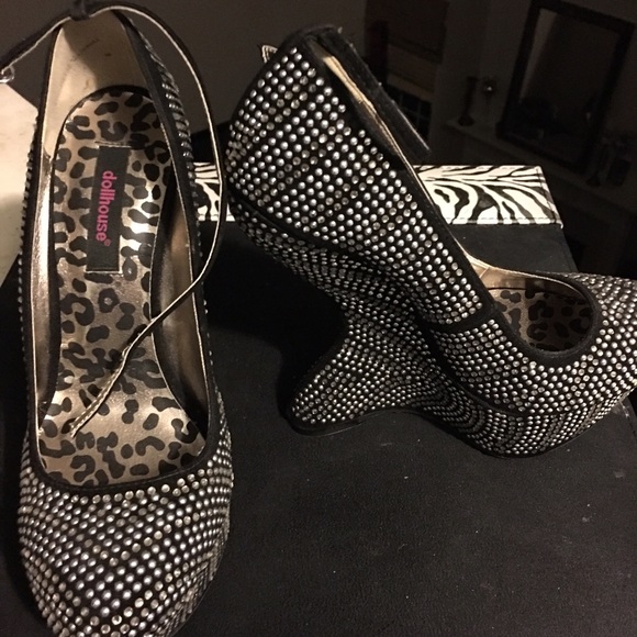 Platform heels