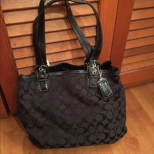 Coach hobo shoulder bag black