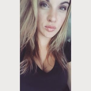 Meet your Posher, Markell