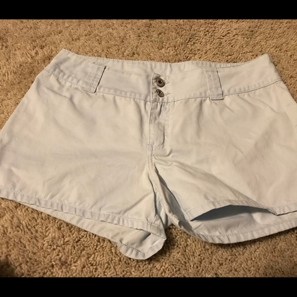 Shorts - Picture 4 of 4