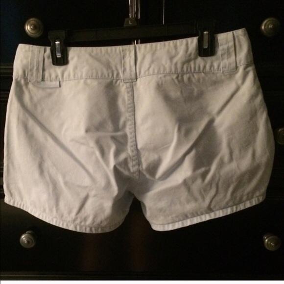 Shorts - Picture 2 of 4