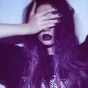 Meet your Posher, Ari