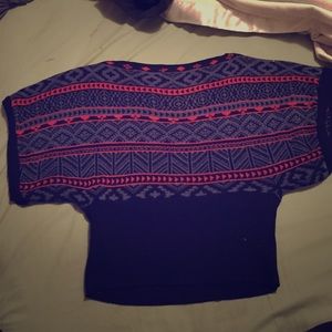 Cute crop top with tight black waistband